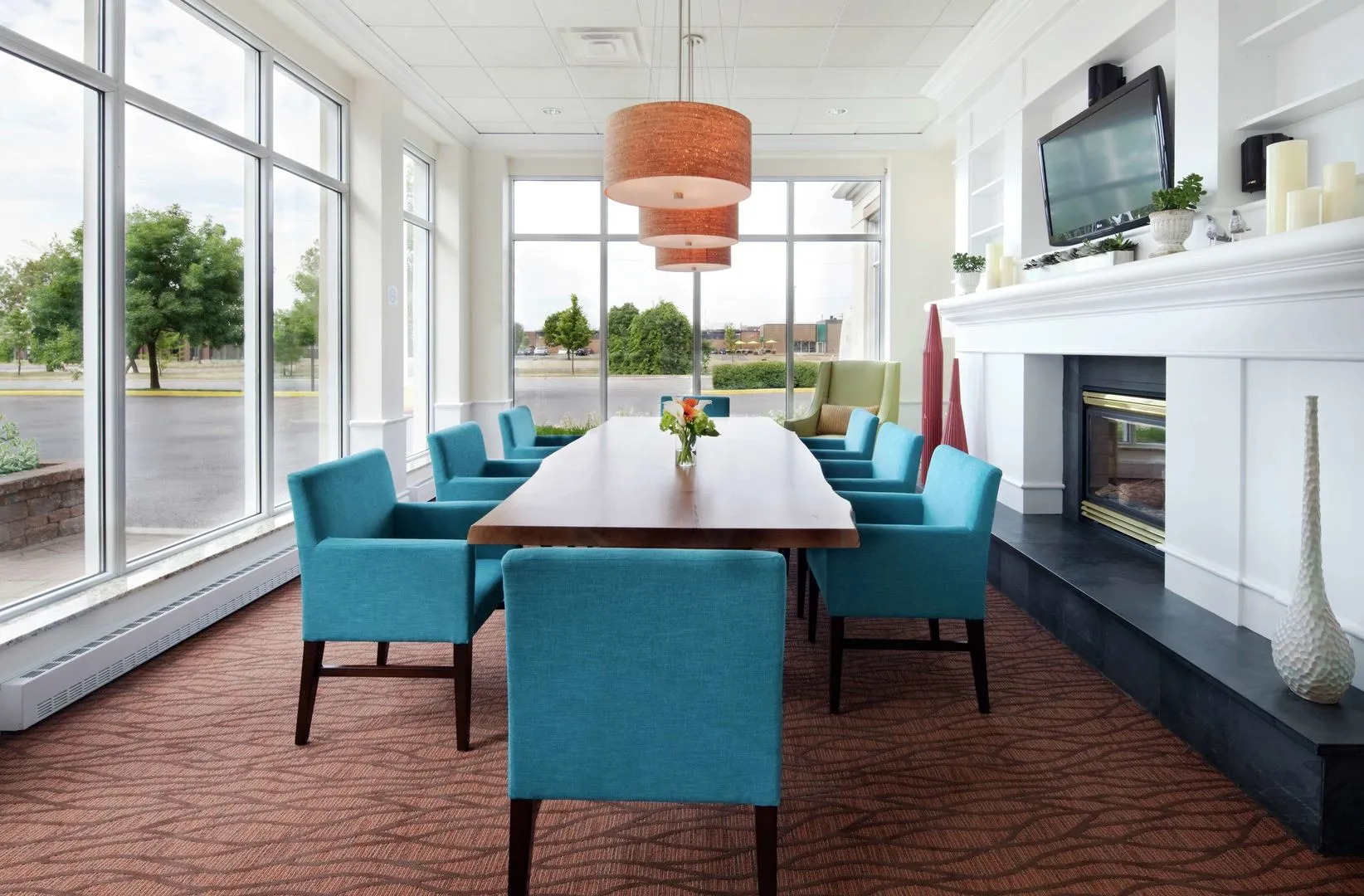 Hilton Garden Inn Montreal Airport