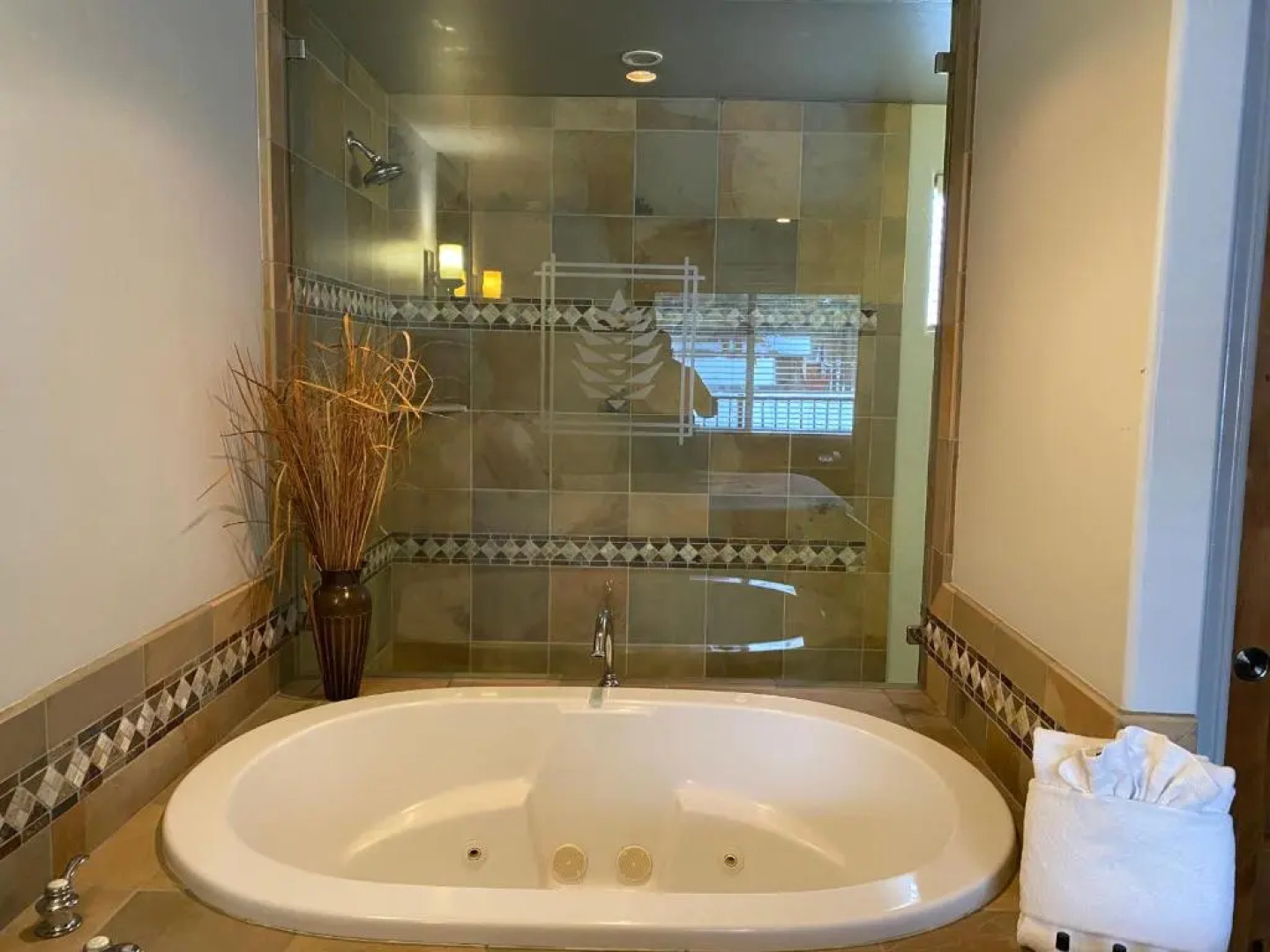 Secrets Inn Lake Tahoe