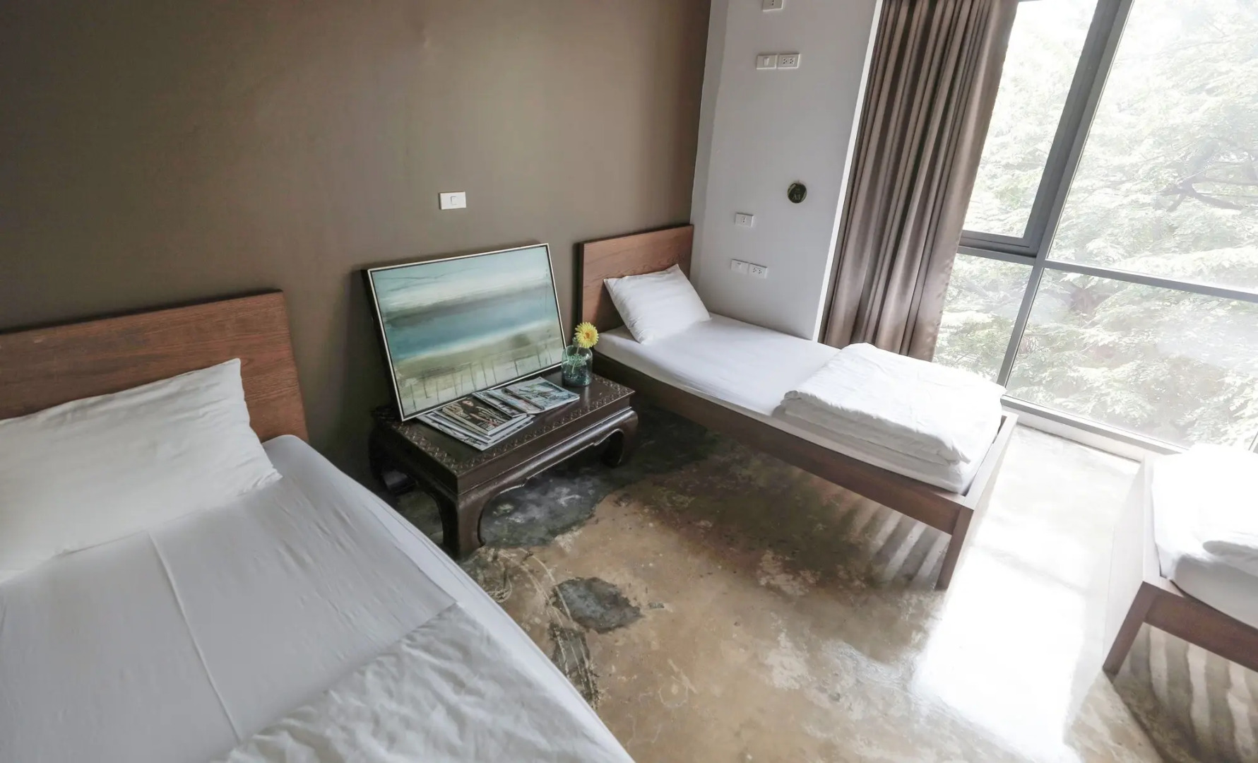 Collection O The Spades Hostel