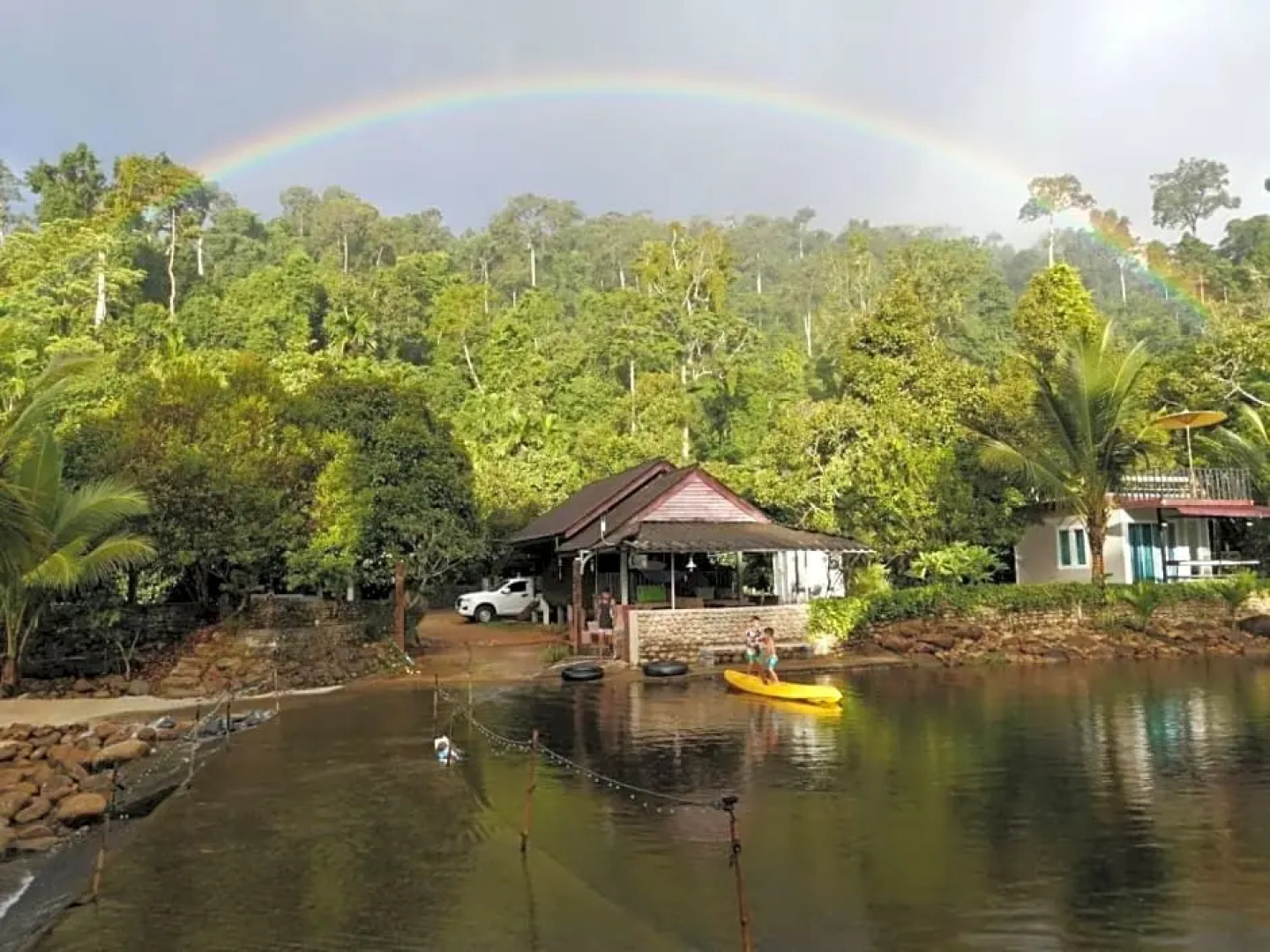 เมี่ยงไม้ รีสอร์ท