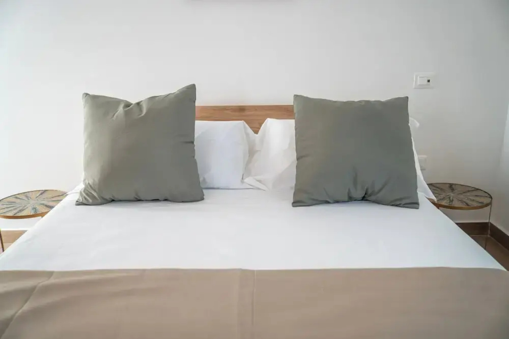 Viroga suite apartments