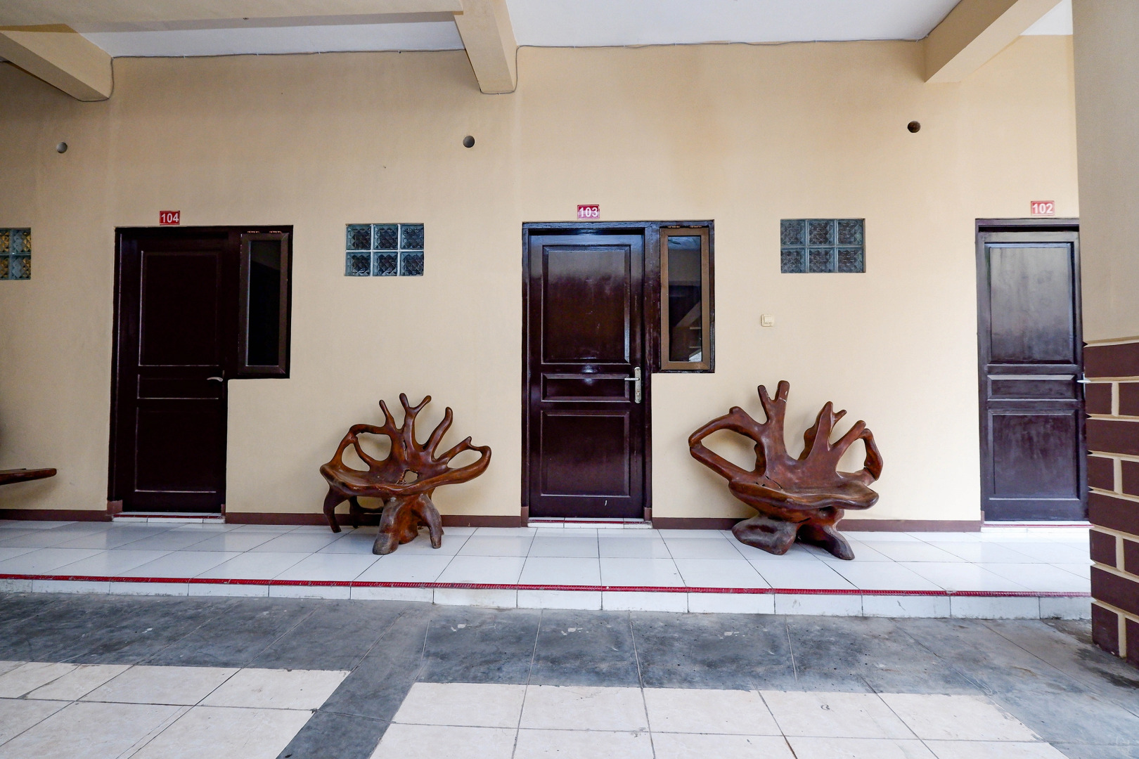 OYO 1706 Hotel H&w Solo