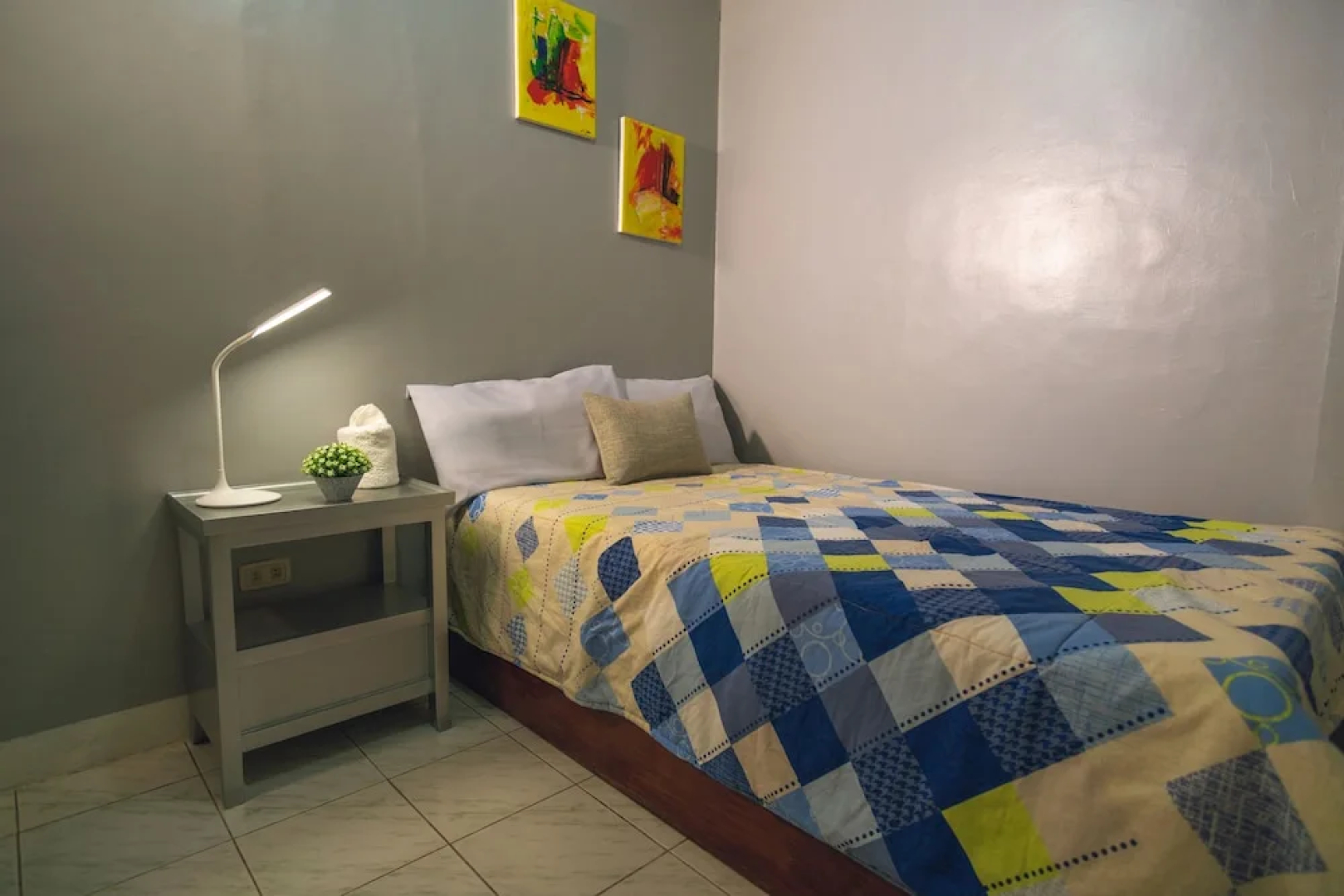 Mellow Apartelle and Tourist Inn