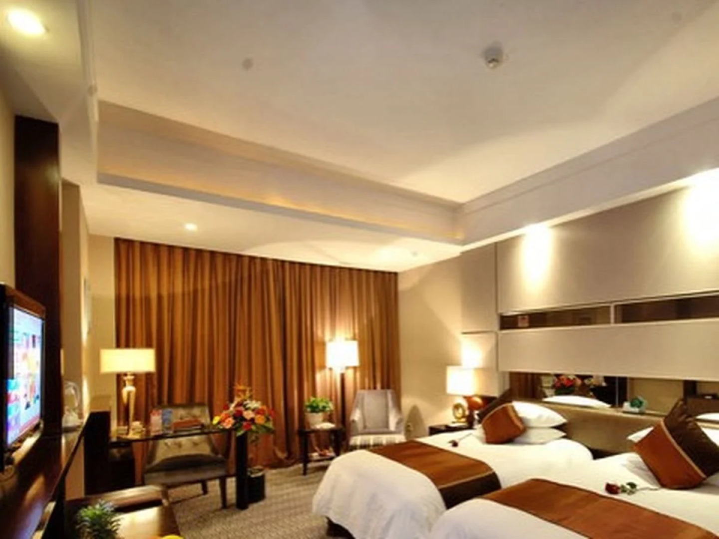 Jin Jiang Royal Palace Hotel