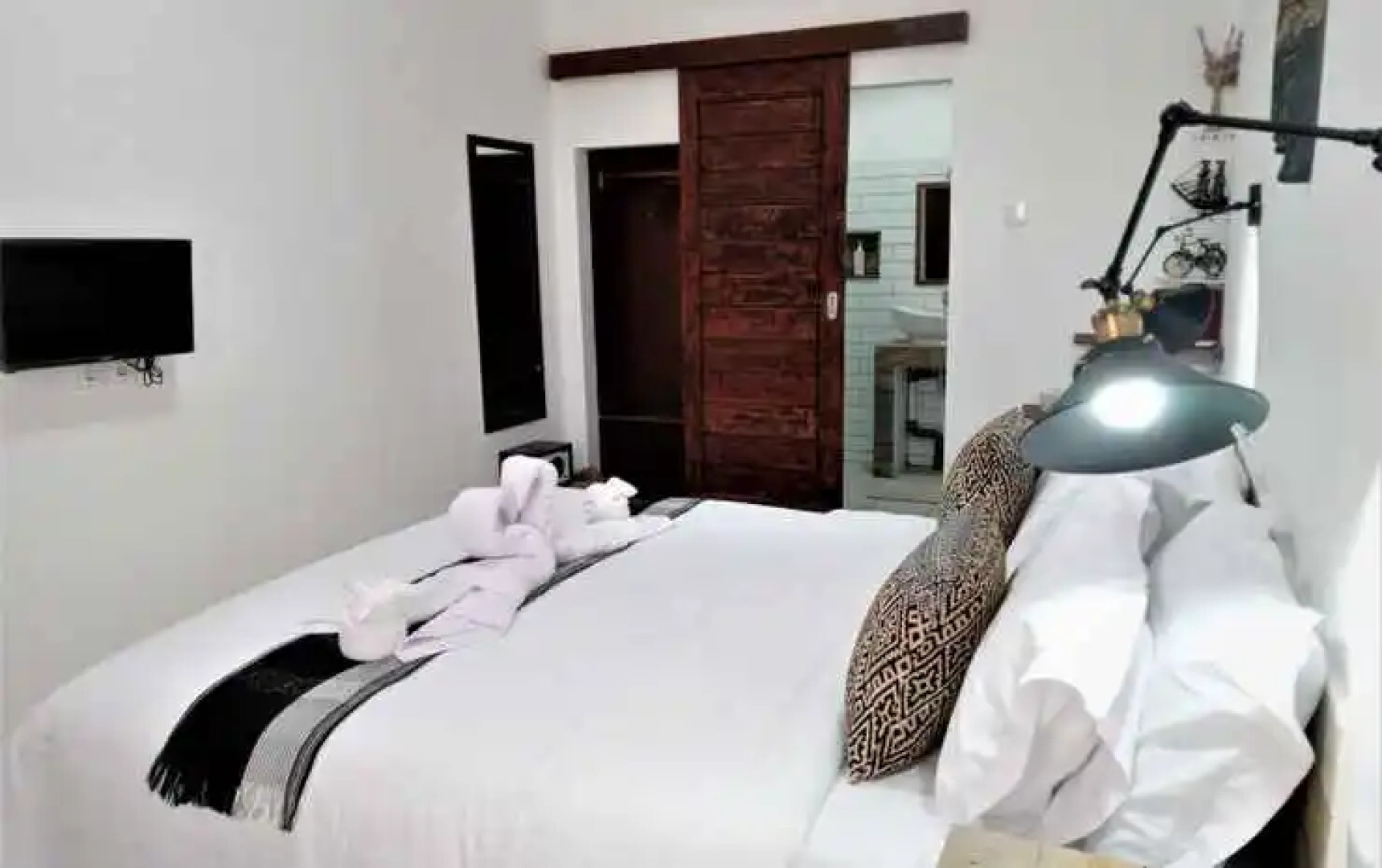 Katara Gili, Boutique Rooms and Bungalows