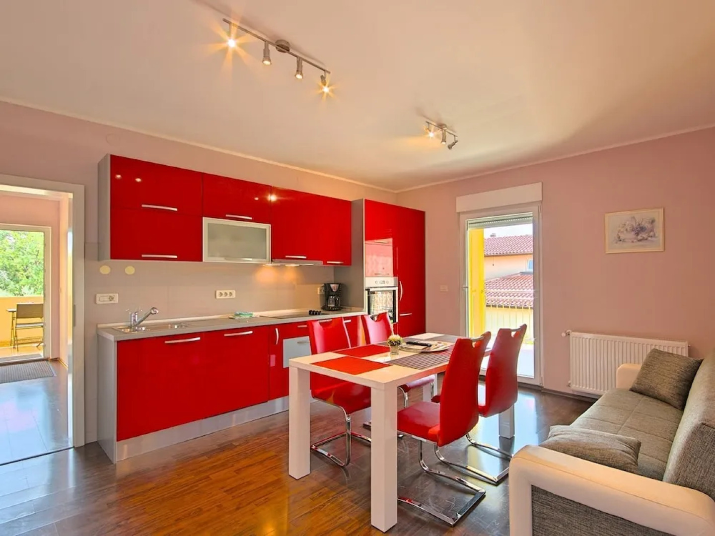 Lovely Apartment in Kaštel With Swimming Pool