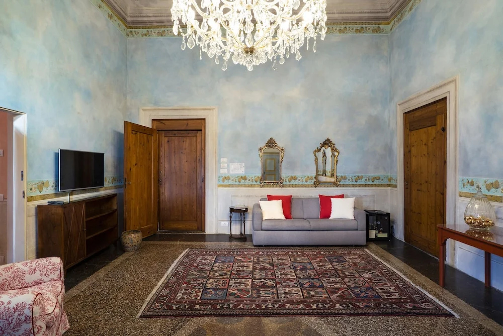 Residenza dEpoca Torre Dei Lari