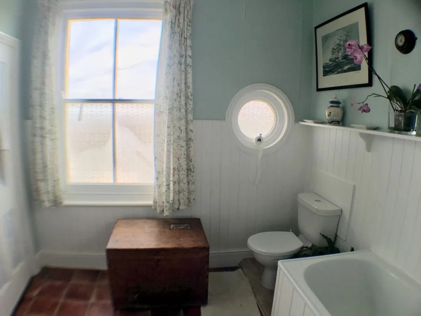 Butterfly Paragliding & B&B