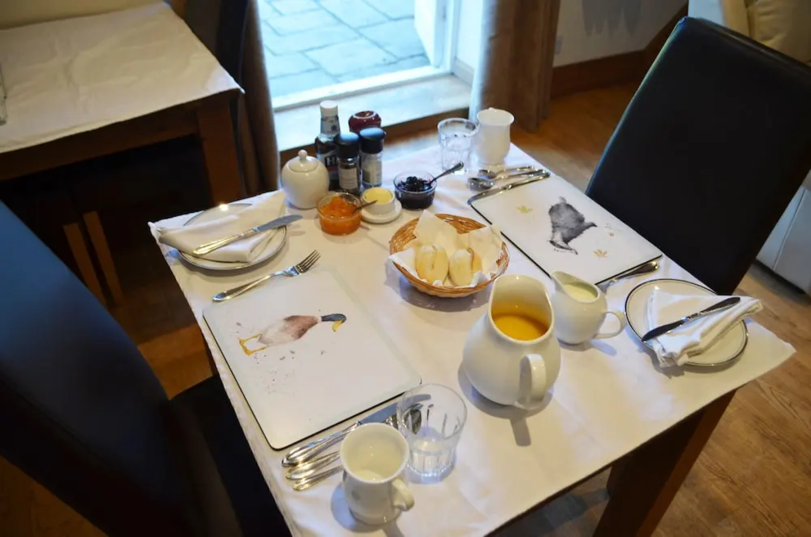 Hanger Down House Bed and Breakfast