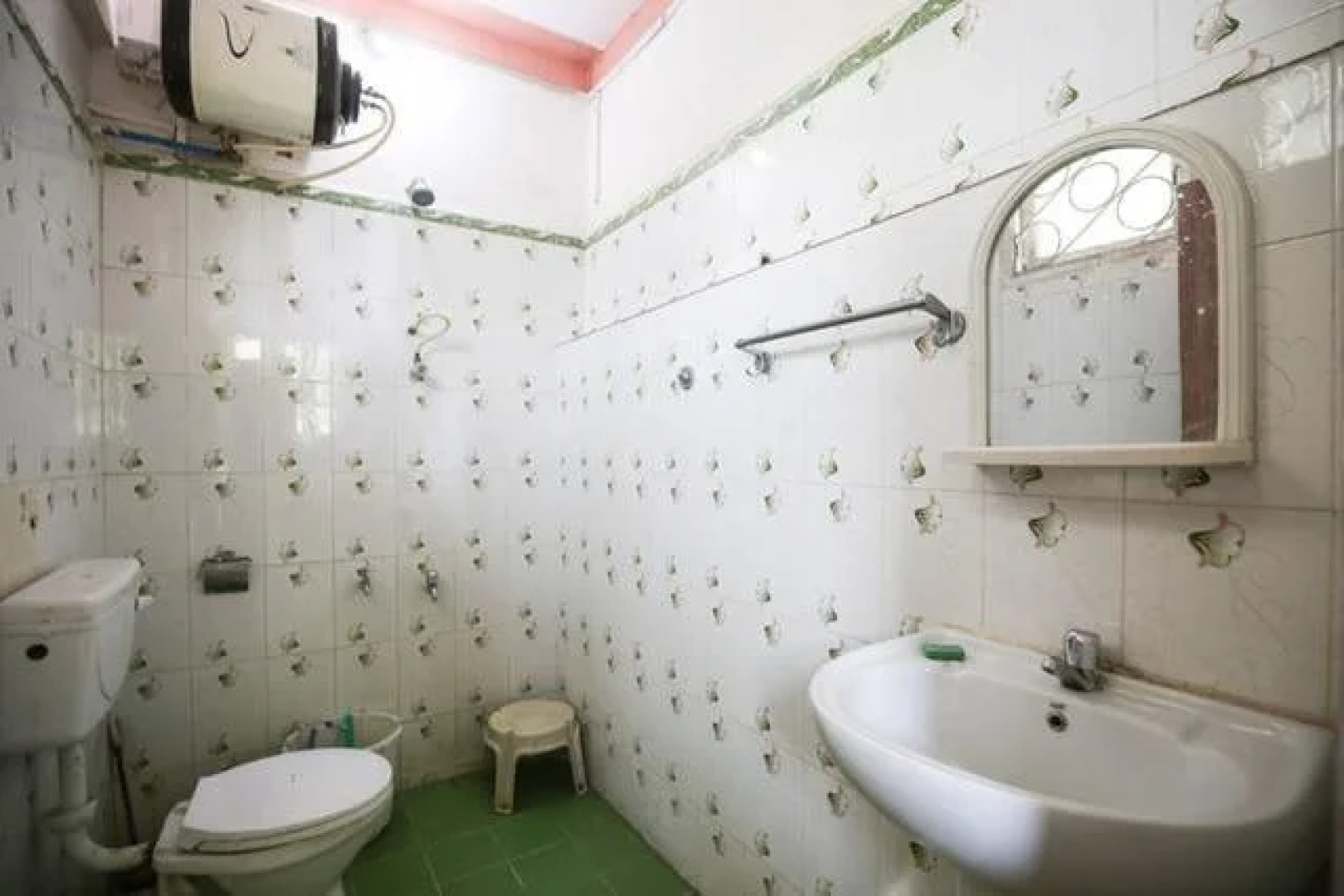 Aakriti's Guest House