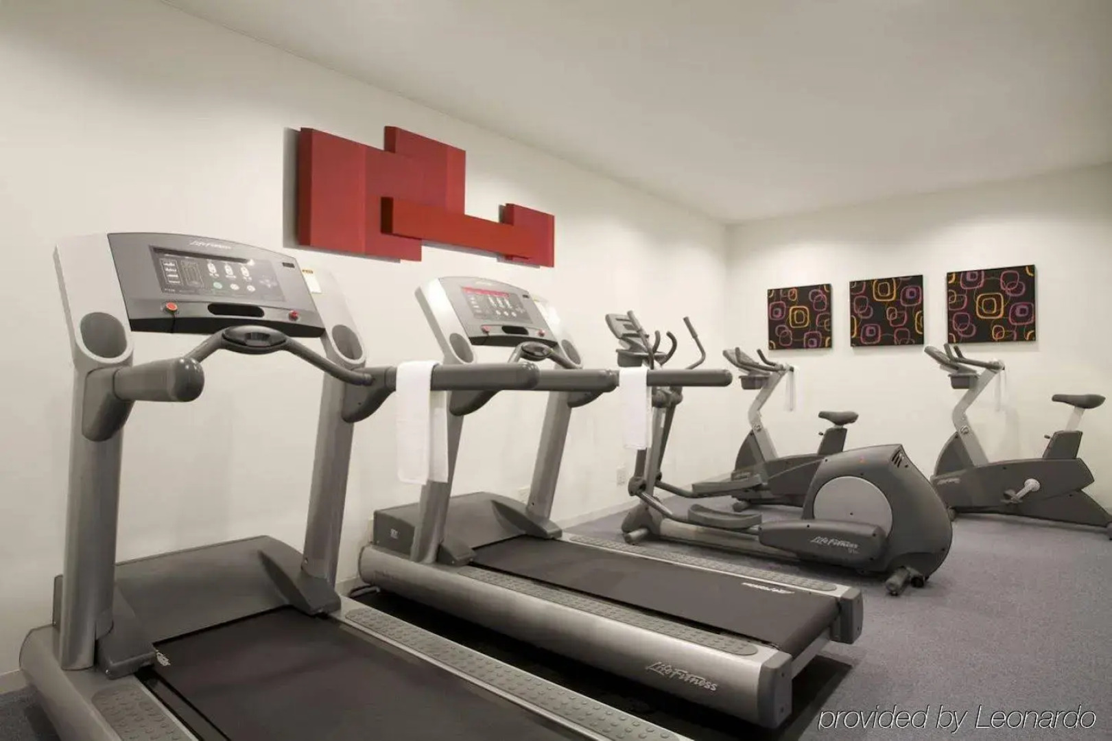 Апартотель Green Court Residence City Center Shanghai