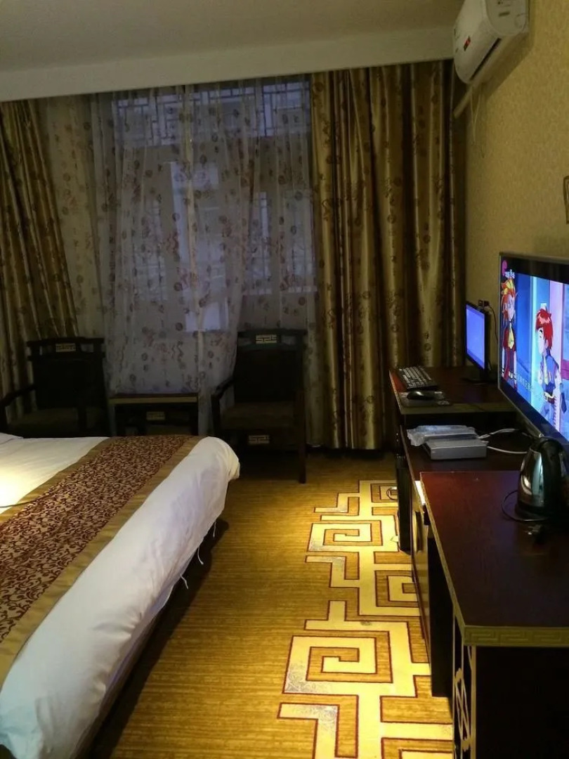 Jianshui San Long Hotel