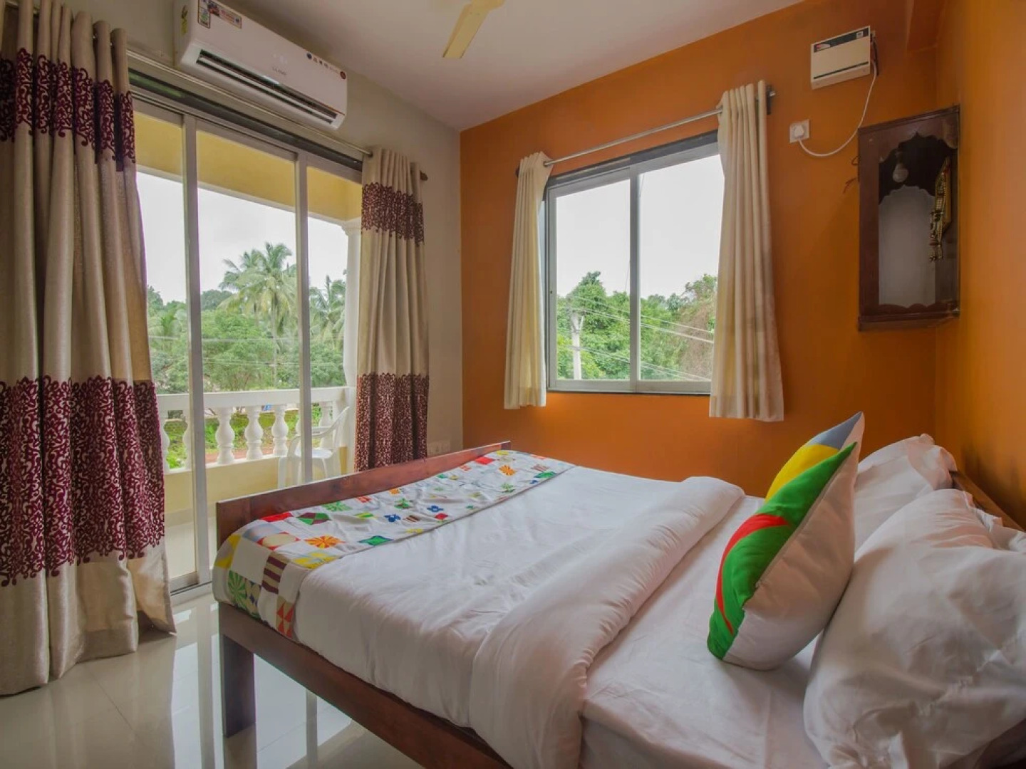 OYO 15536 HOME Elegant 2BHK Mapusa