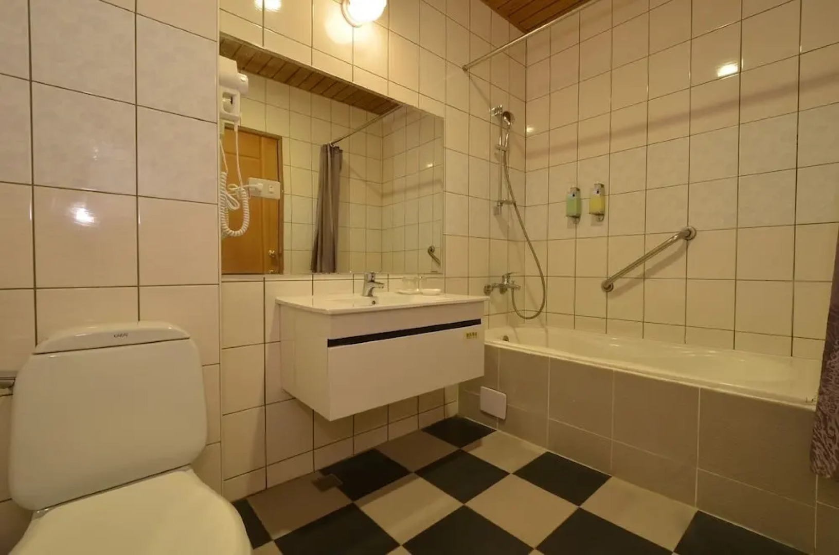 Toong Mao Resort Guanzilin