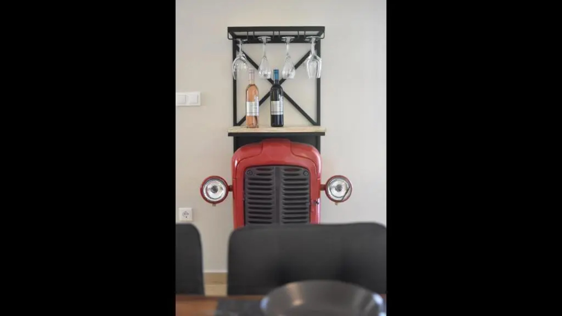 Villa Selo Mekisi the Private Villa With a Heated Pool