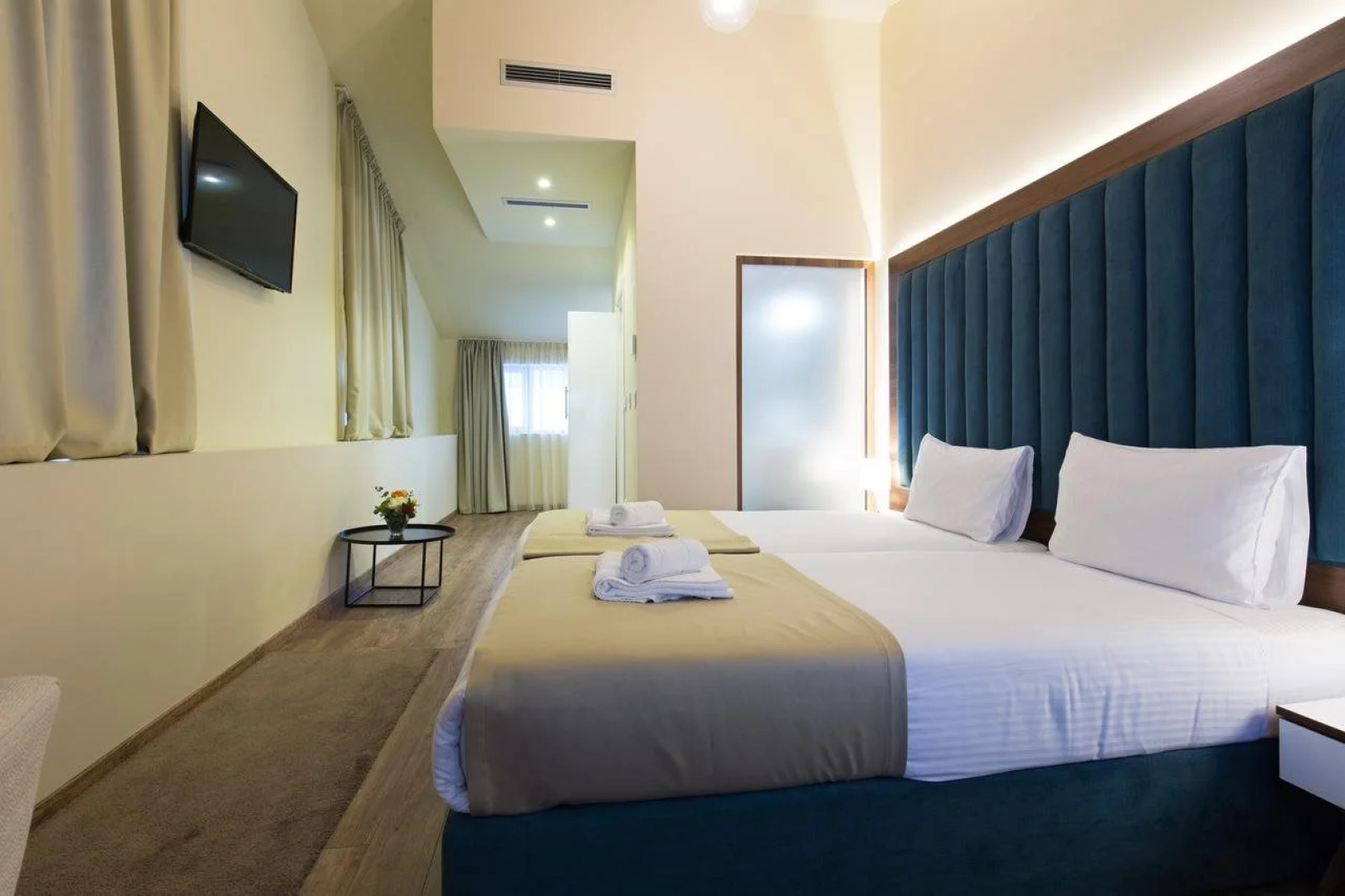 Отель Marquise Hotel