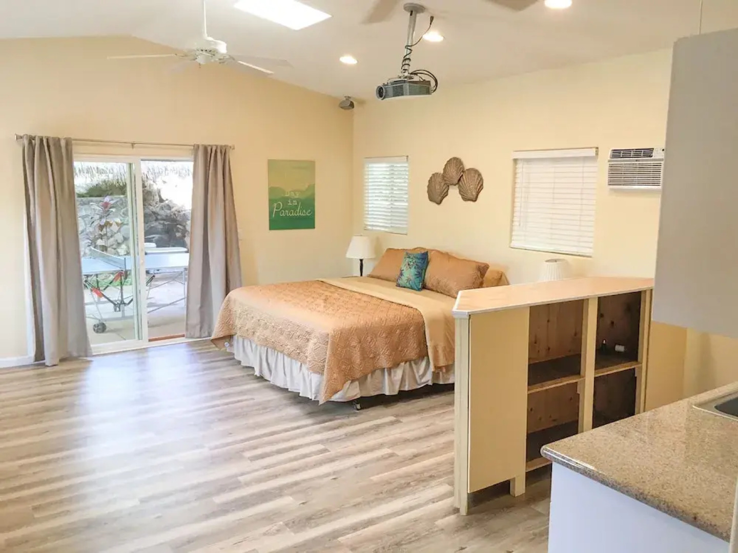 Maui Meadows Guest House