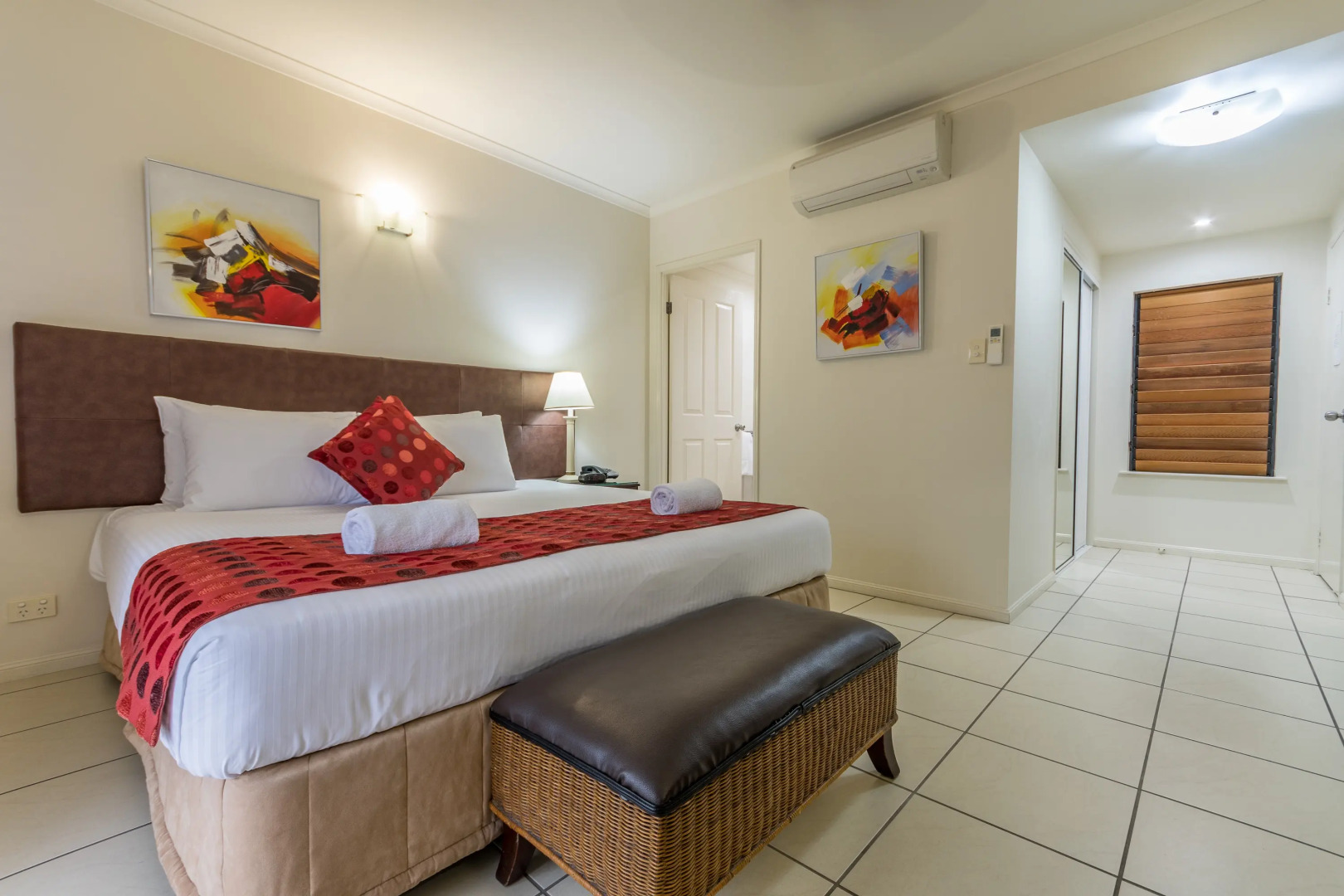 Southern Cross Atrium Apartments