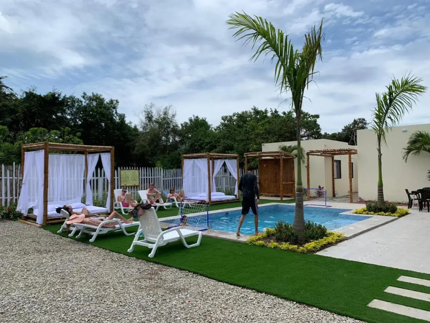 Pop House Montañita