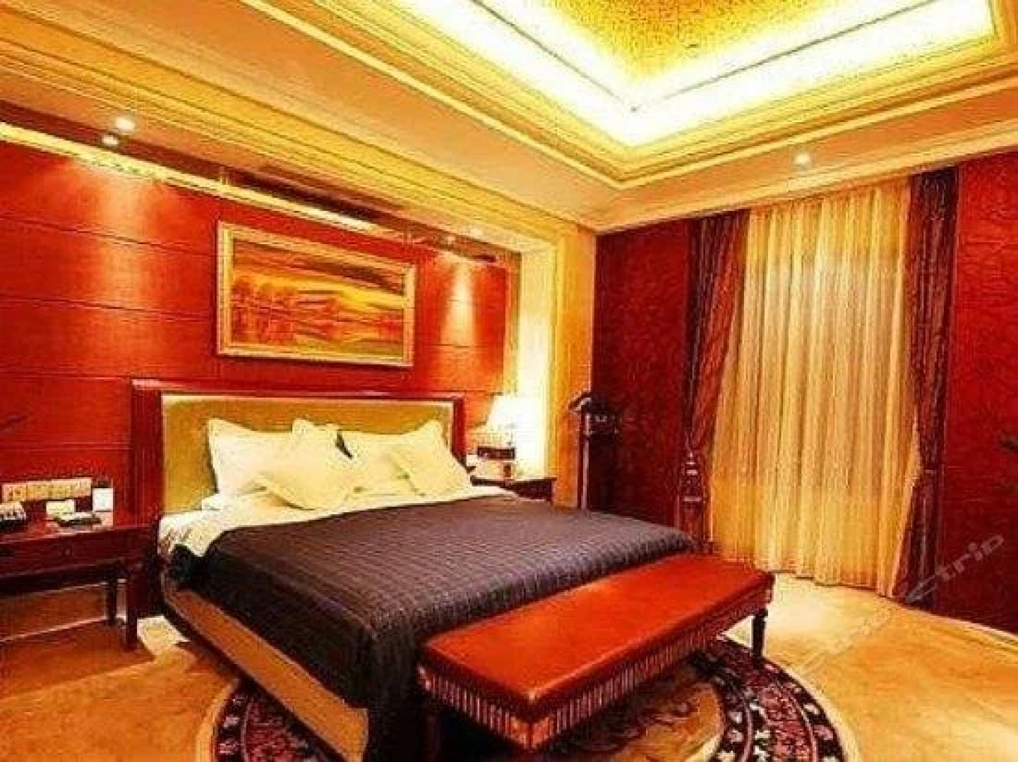 Tarim Petroleum Hotel