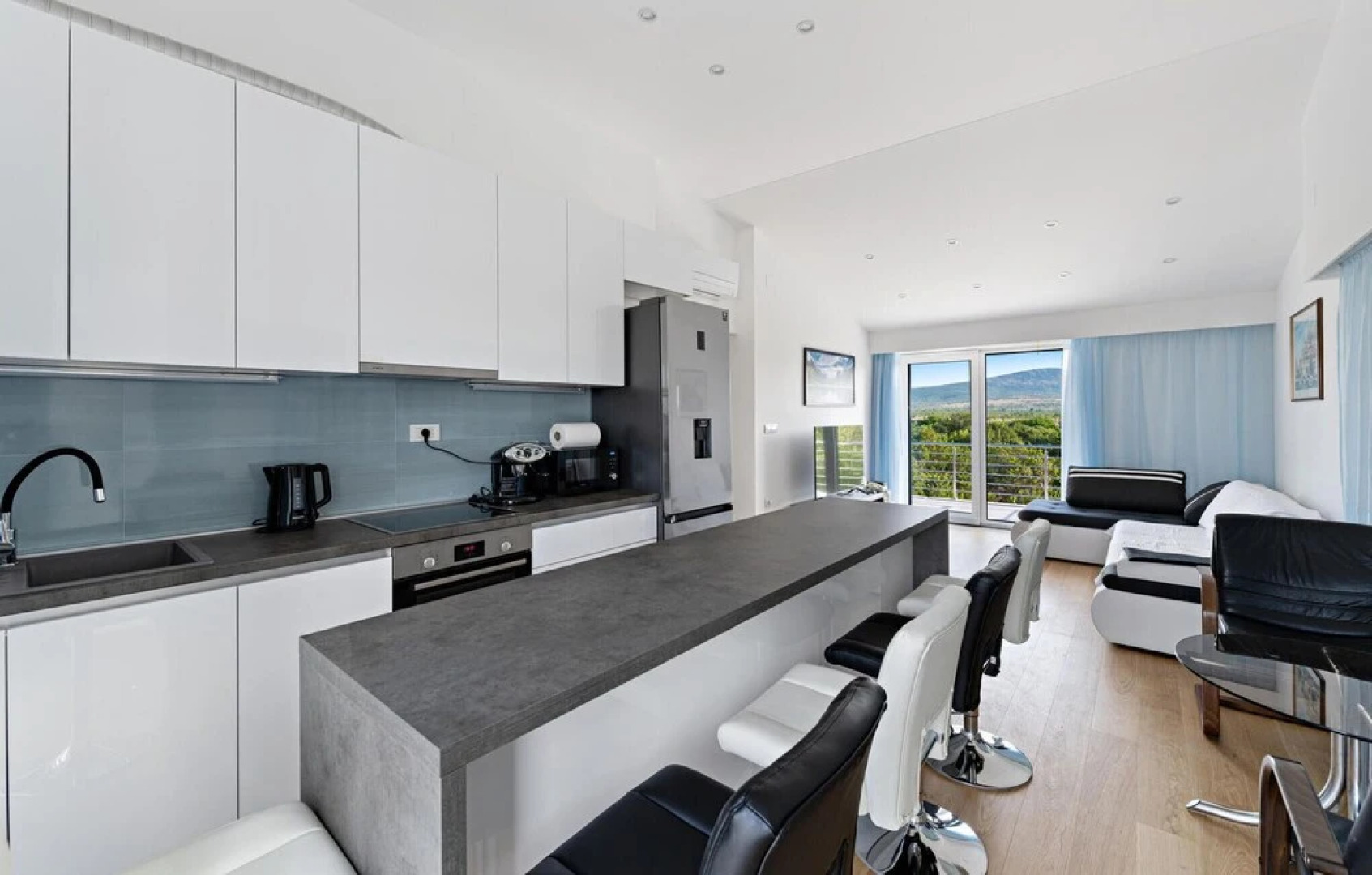 Nice Home in Sibenik With 4 Bedrooms, Wifi and Outdoor Swimming Pool