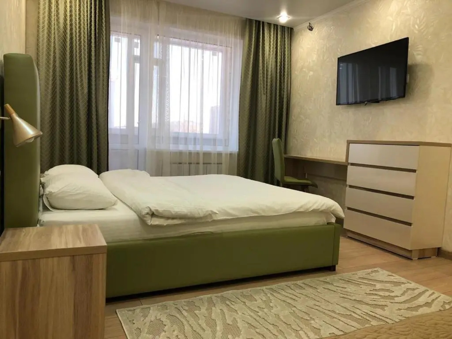 Ujutnaja, novaja kvartira v tsentre goroda