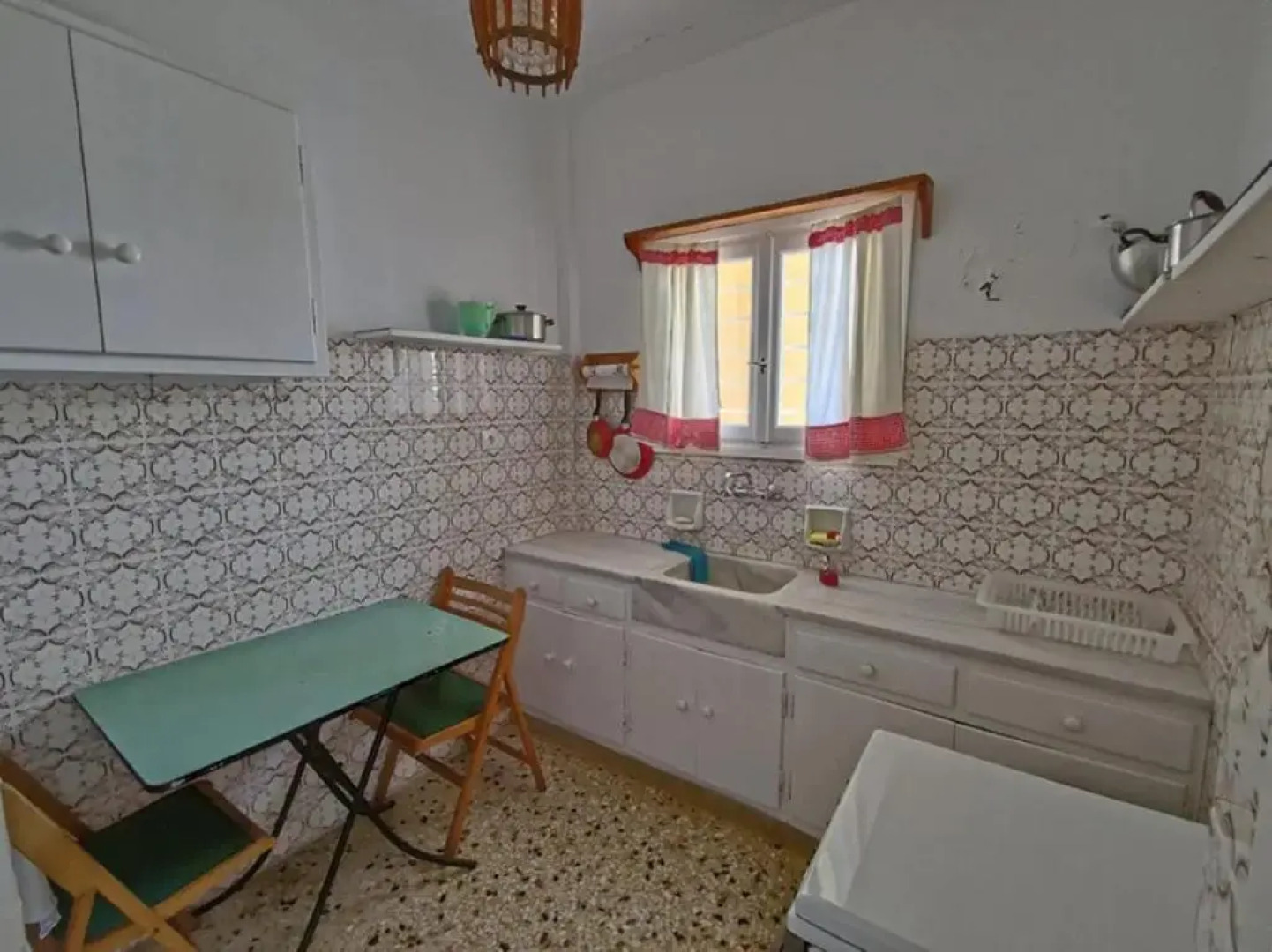 Διαμέρισμα δίπλα στη θάλασσα, παραλία Μαρκοπούλου