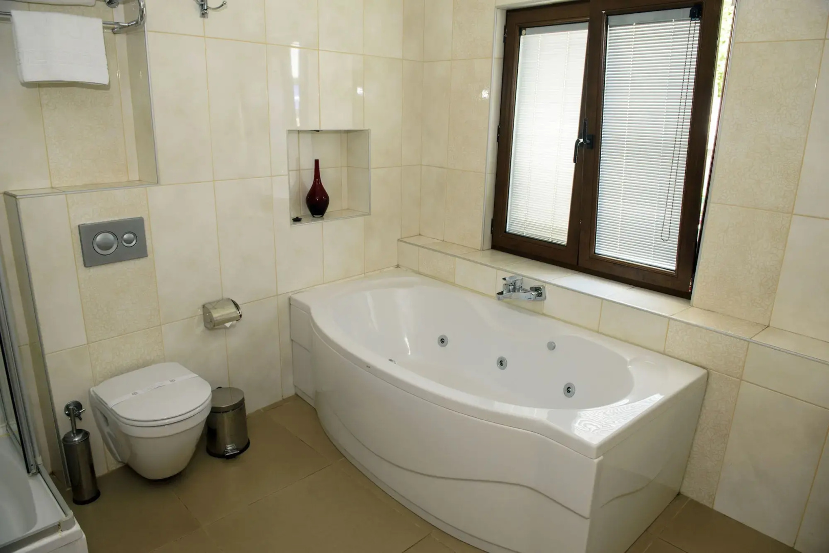 Taya Hatun Hotel