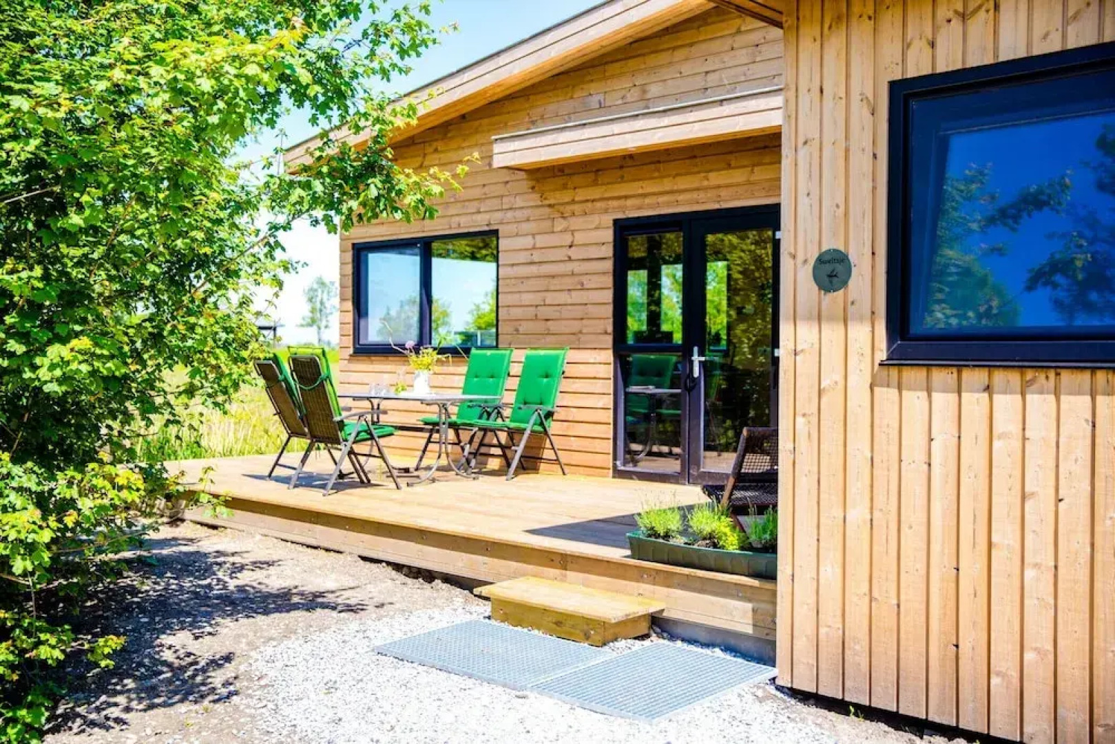 Waterlodge Sweltsje in Nes