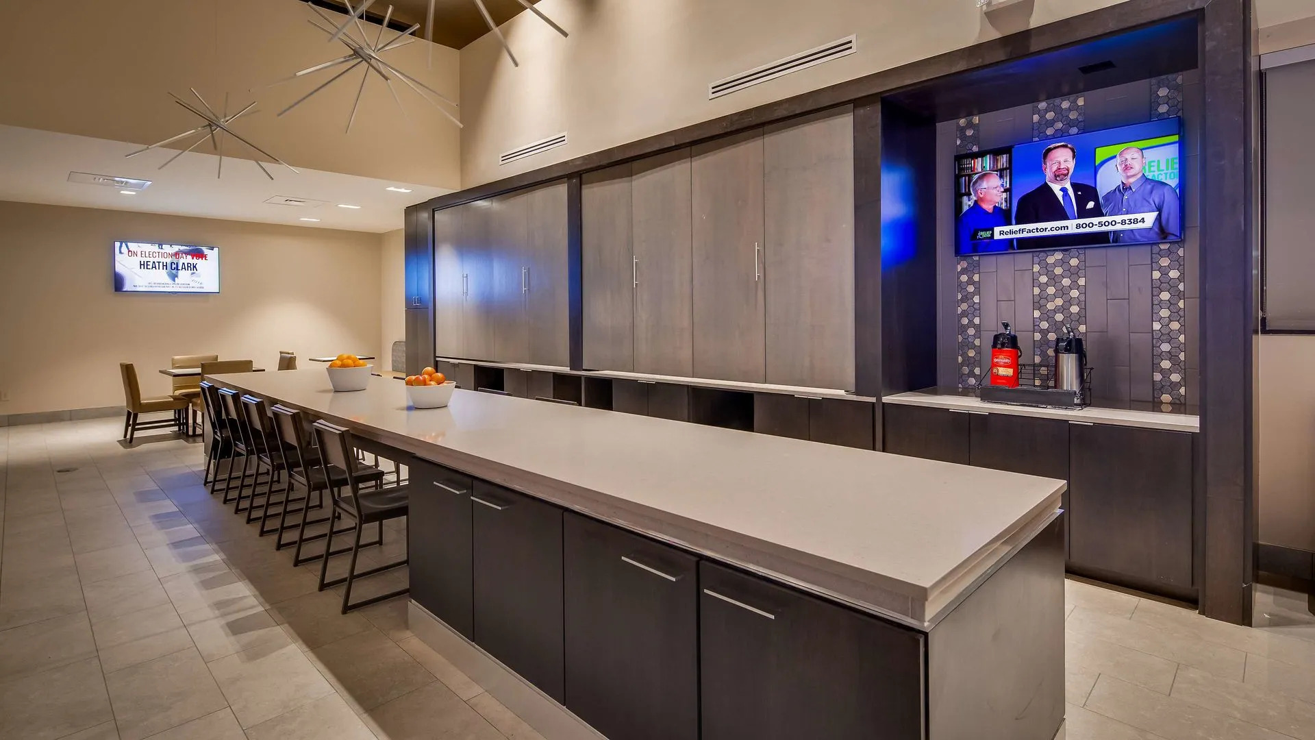 Best Western Plus Executive Residency Rigby's Water World Hotel