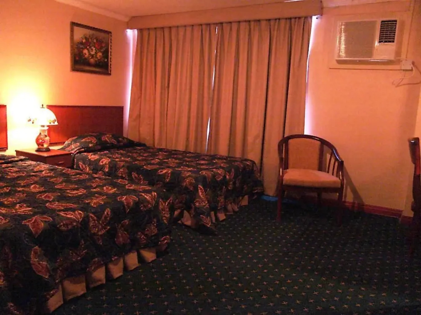 Le Grand Penthouse Hotel