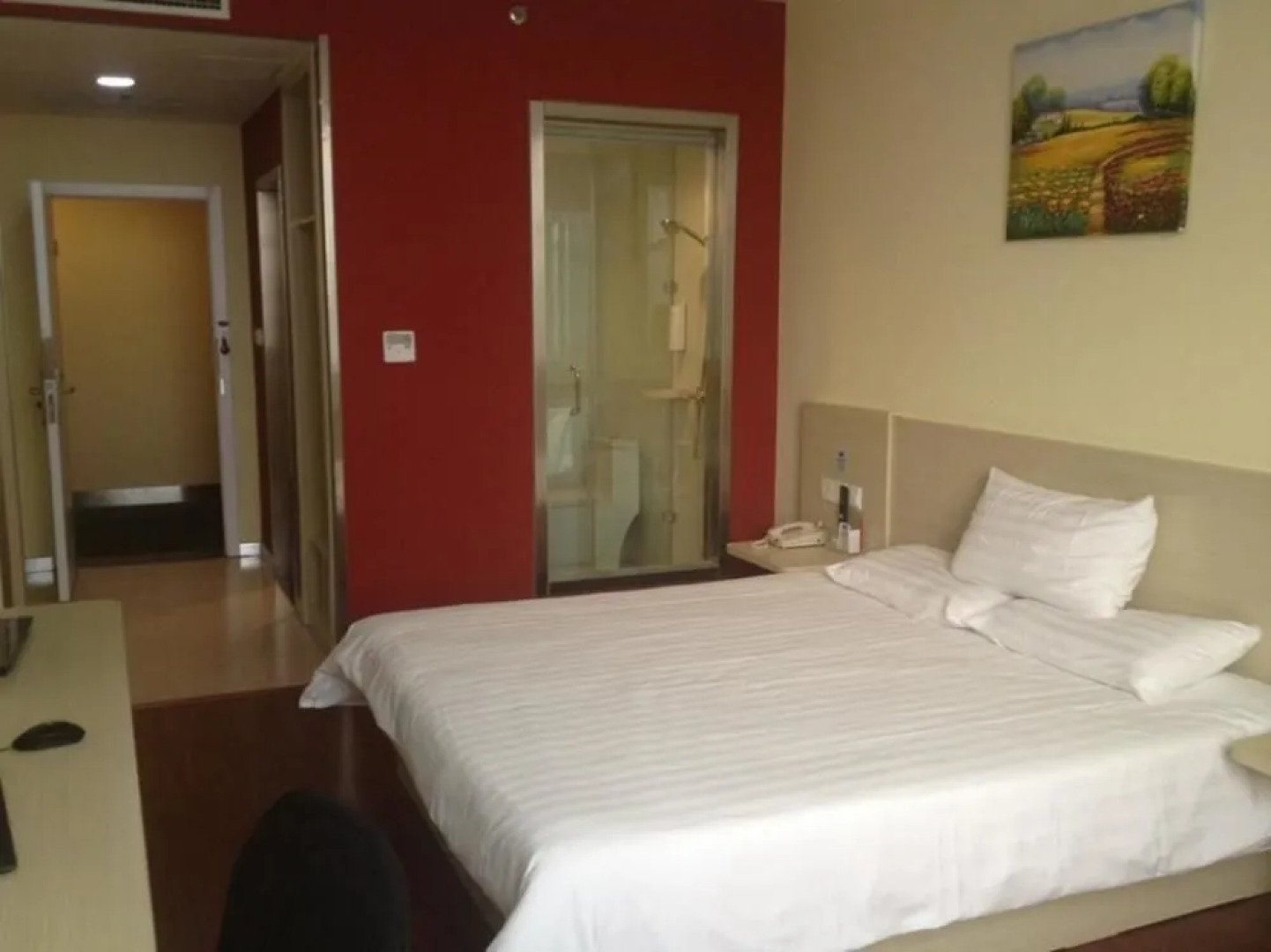 Home Inn Linyi Bus Station East Gate Jucai Road