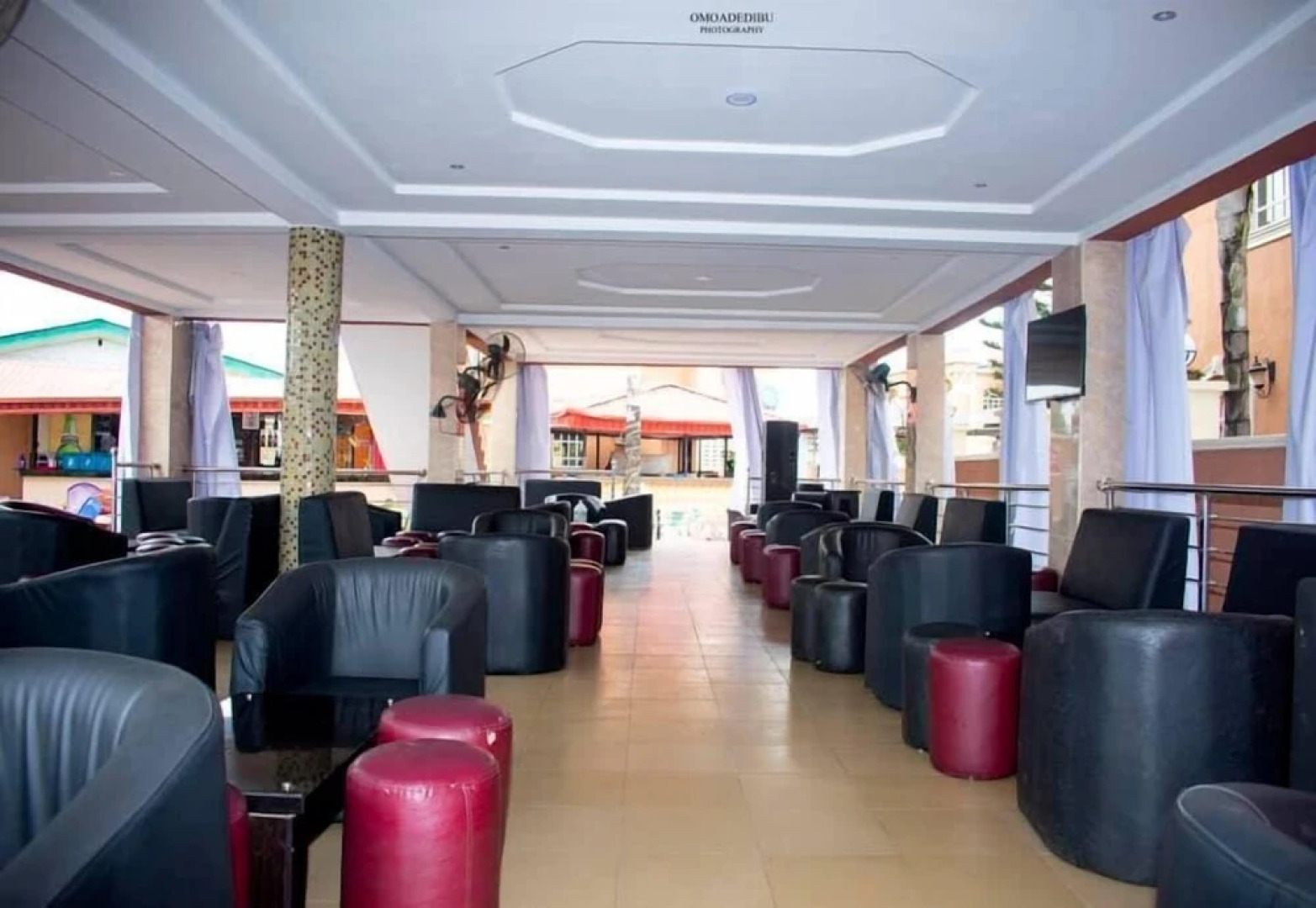 Pathfinder Hotel And Holiday Inn