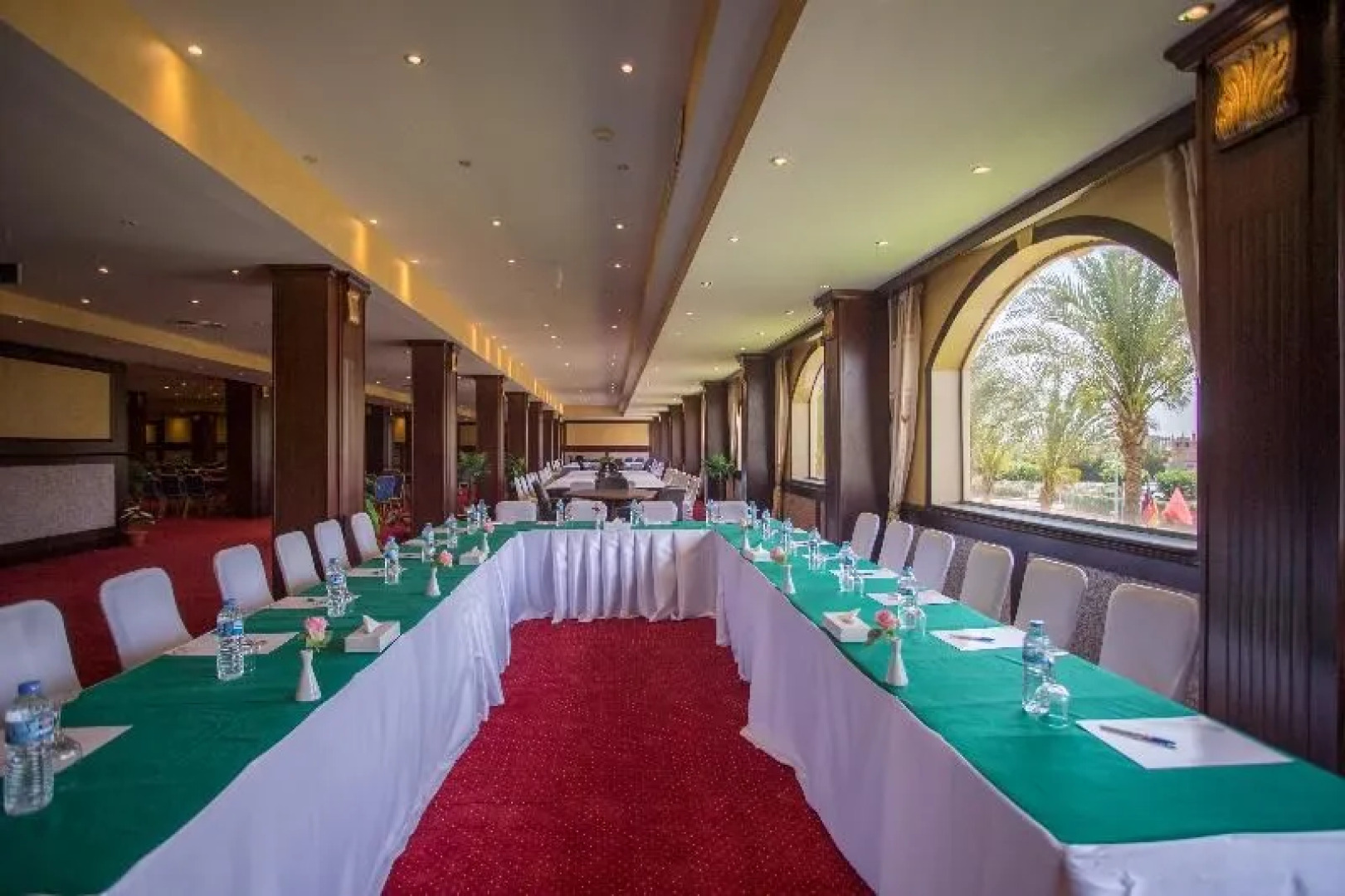 Hawaii Riviera Club Aqua Park-Families and Couples