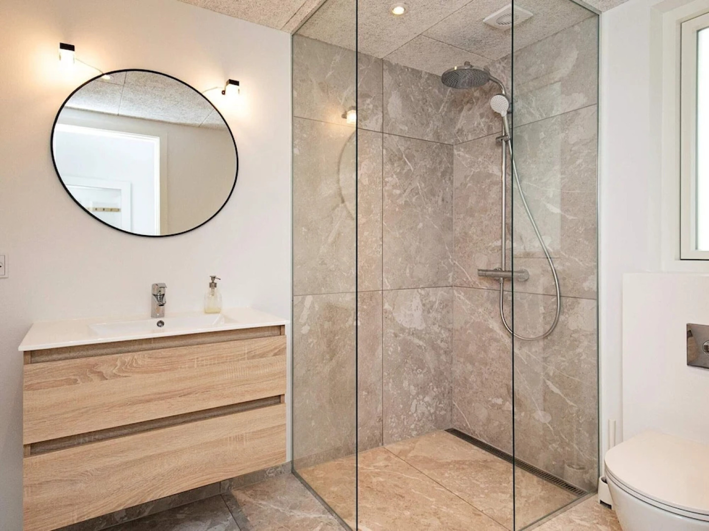 12 Person Holiday Home in Millinge