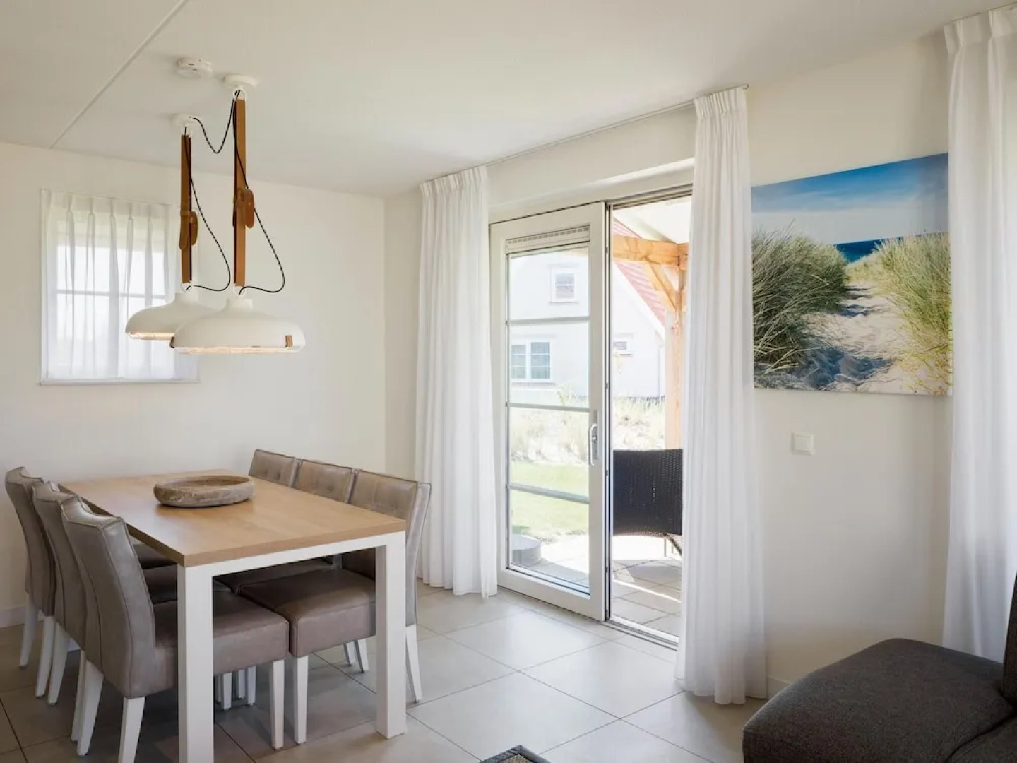 Villa Near Nieuwvliet Beach With Sauna