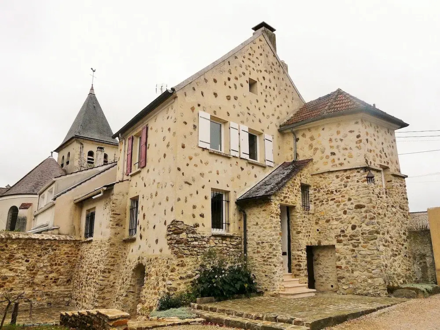 Sleep in Carnetin Near Disney