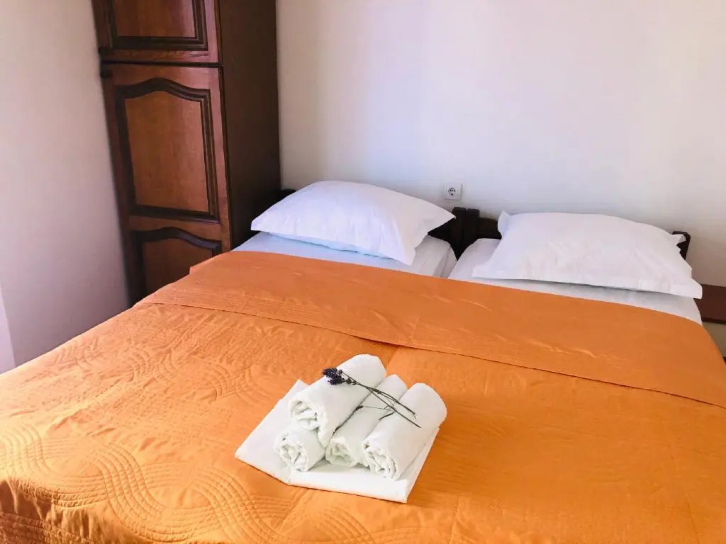 Studio Apartments Dujmovic