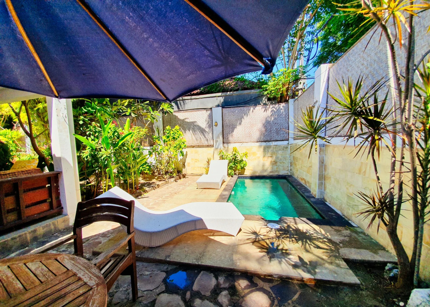 Tír na nÓg Beachfront Resort