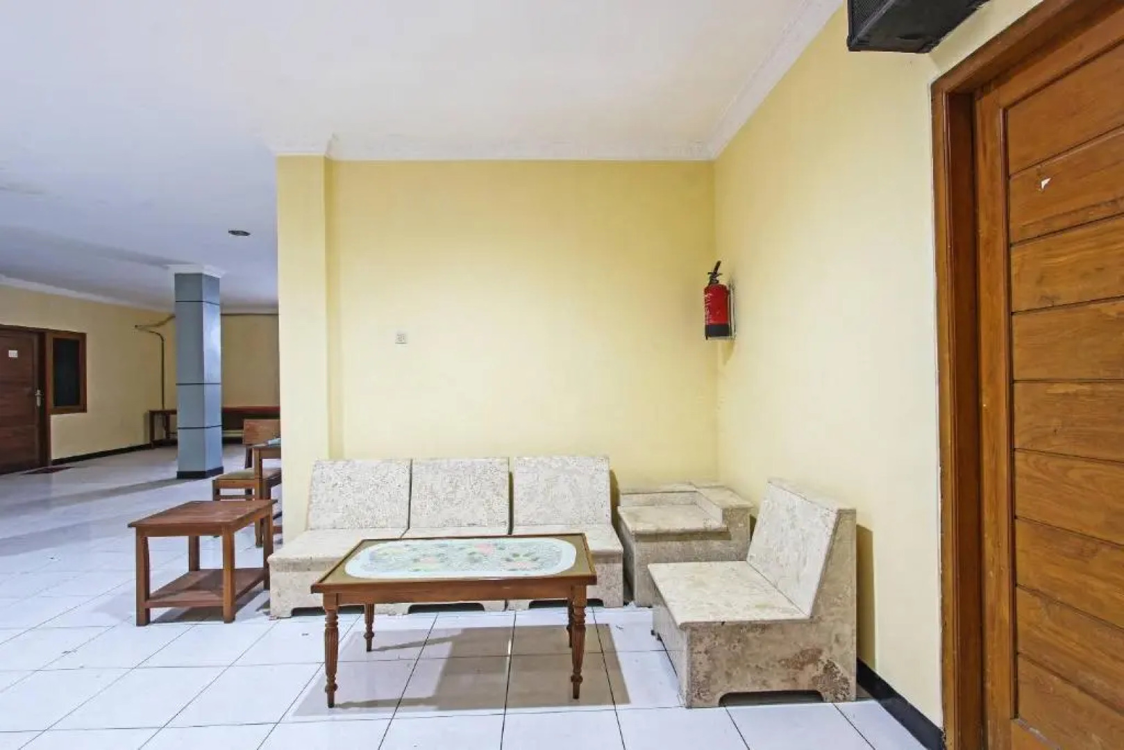 Capital O 91355 Hotel Mustika 1 Syariah