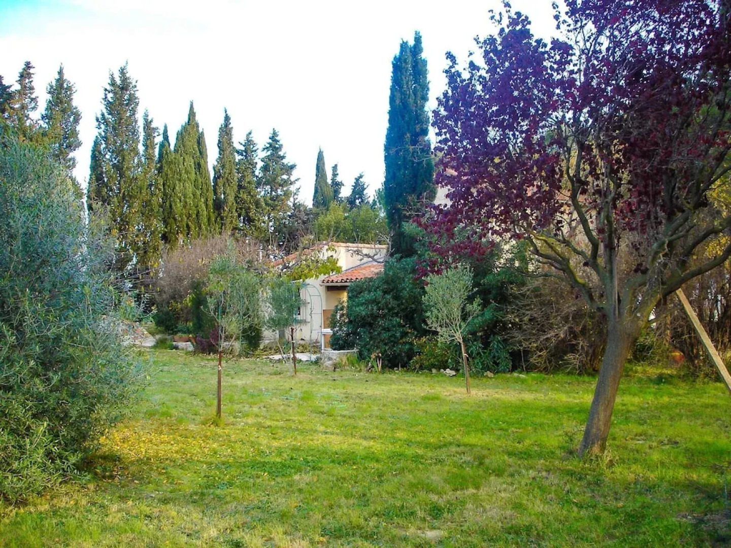 Charming Hunting Lodge near Loupian with garden