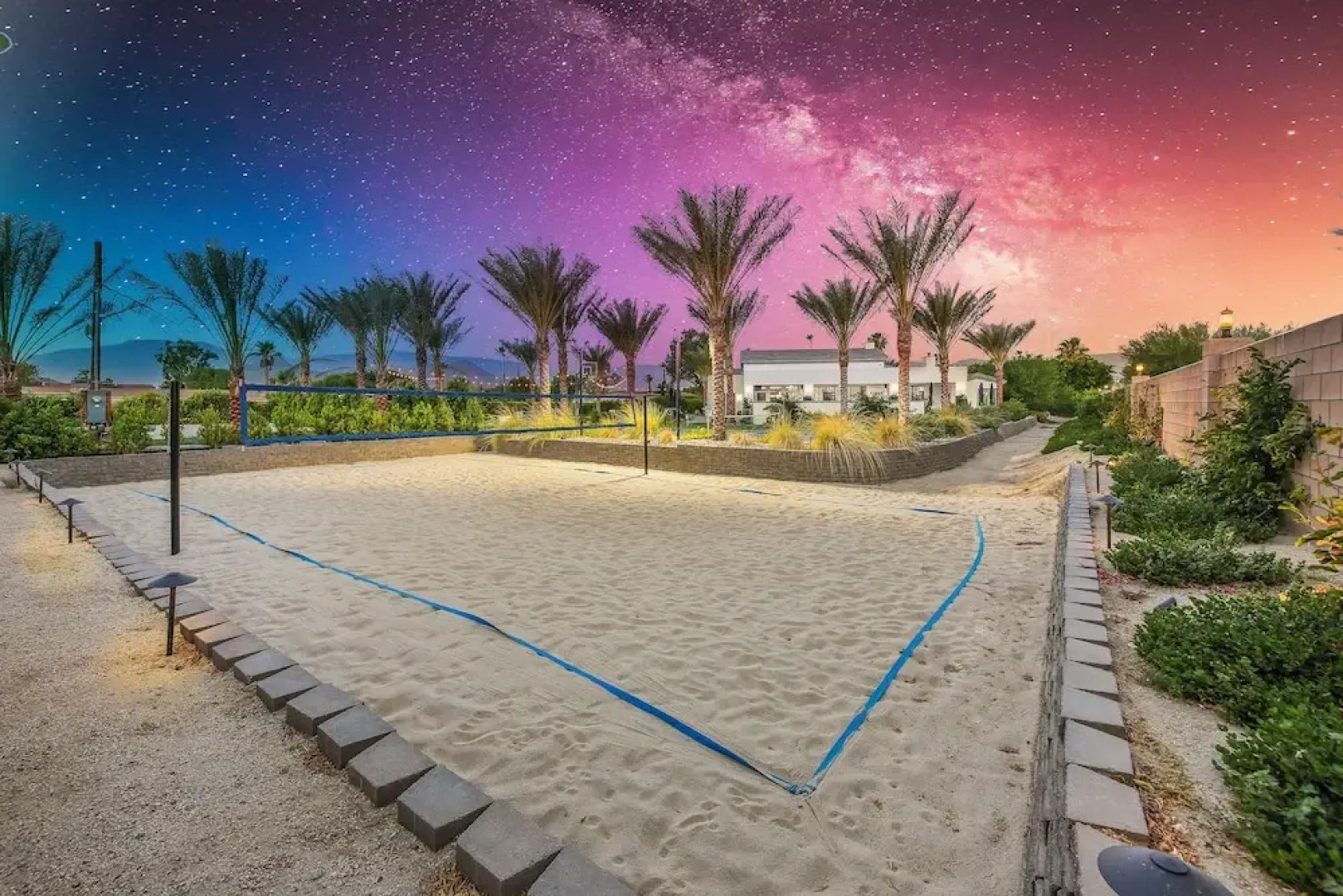 Palm Villa- Luxury 7 Bed, Pickleball, Volleyball, Golf