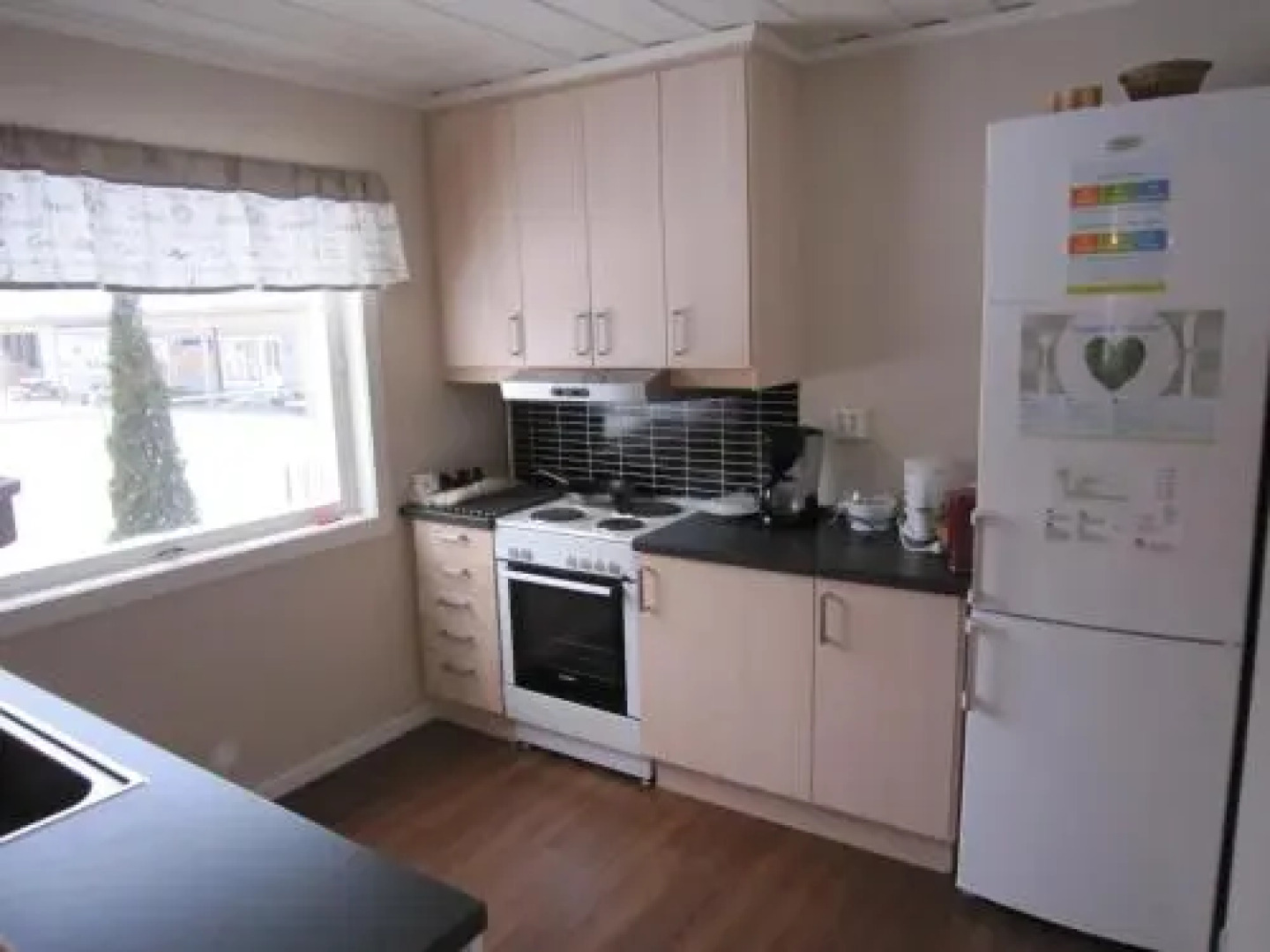 Froland Vandrerhjem/Eikely Senter