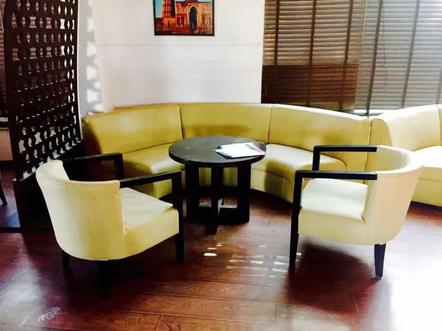 Centre Point Hotel Neemrana