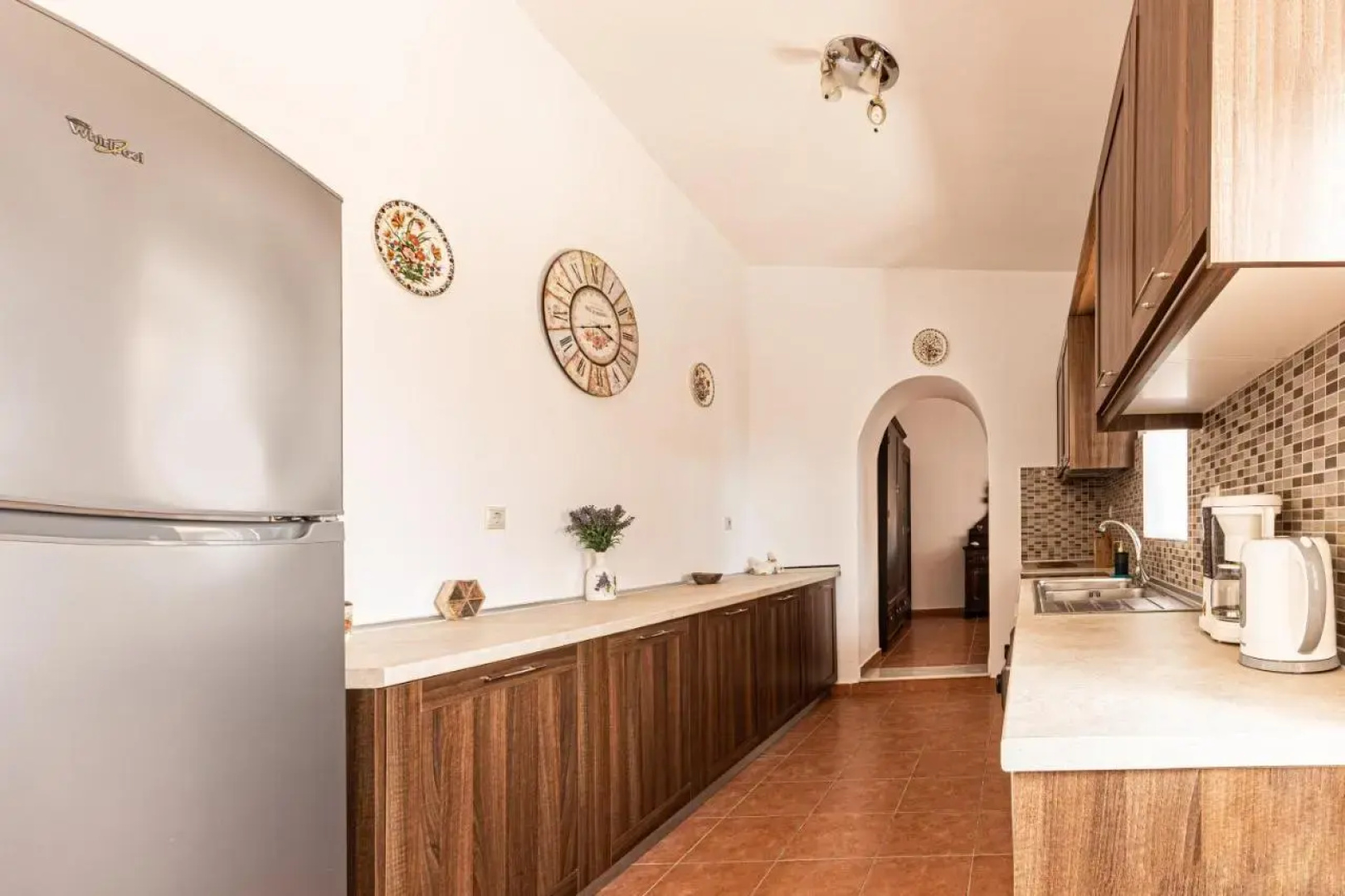Casa Theoni