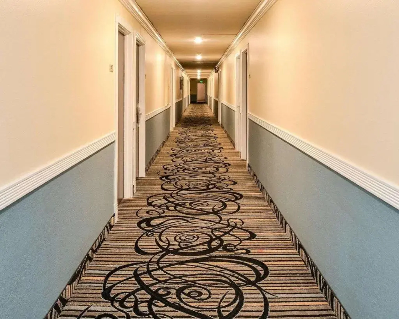 Days Inn Kent - Meeker St.