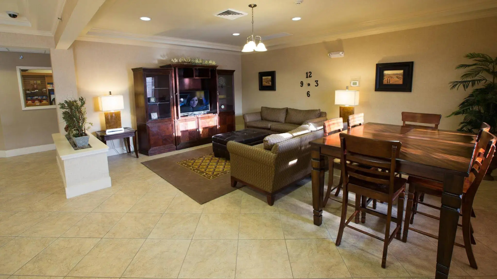 Candlewood Suites Springfield by IHG