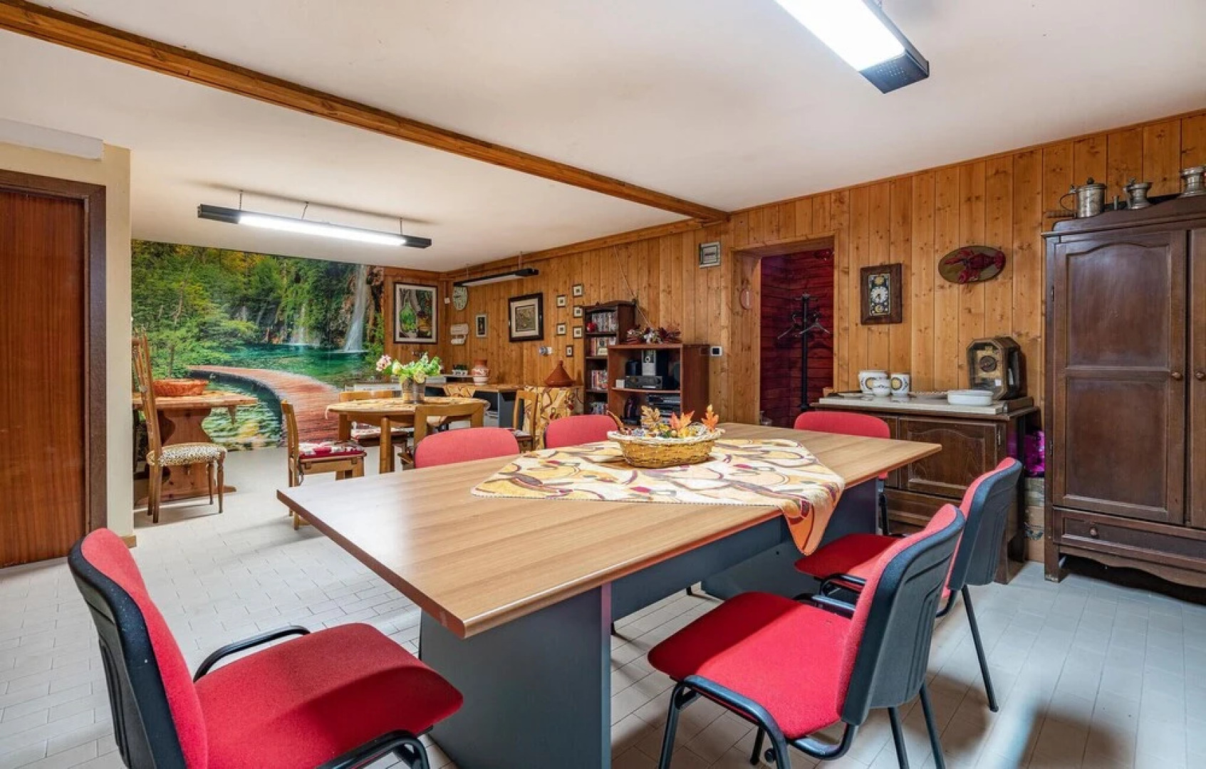 Nice Home in Martinsicuro With 4 Bedrooms and Wifi