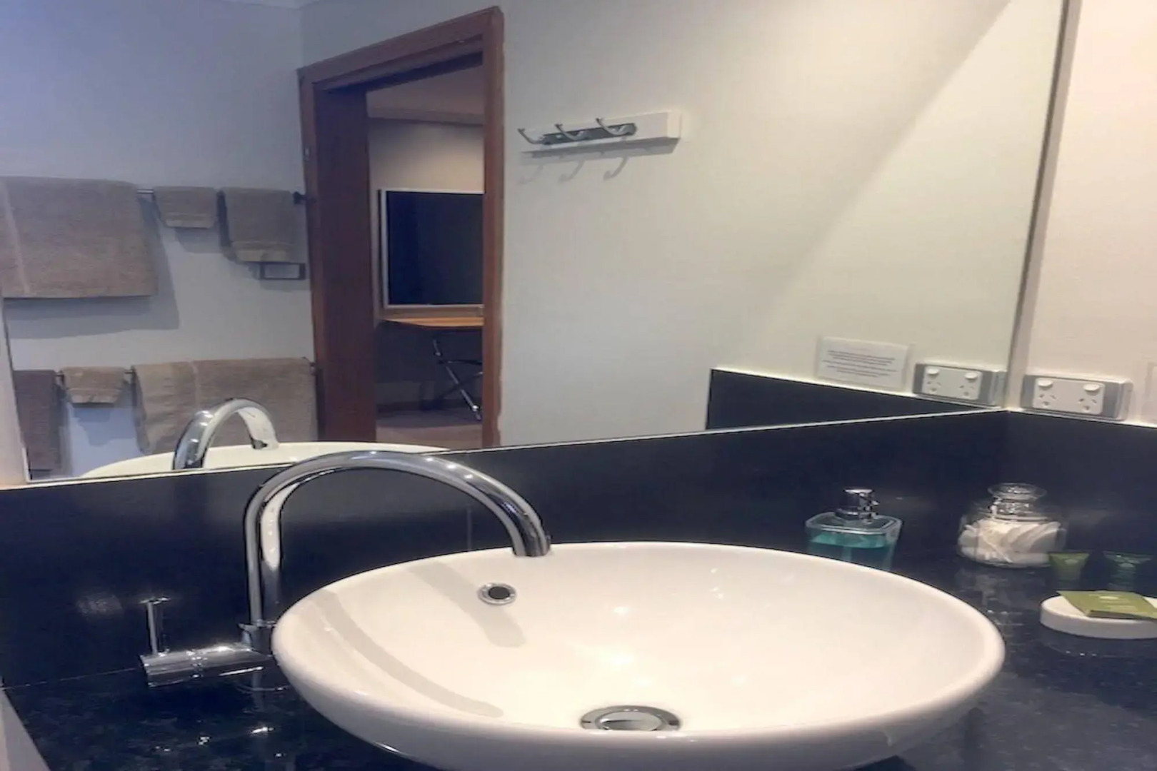 Cloverhill Hepburn Springs