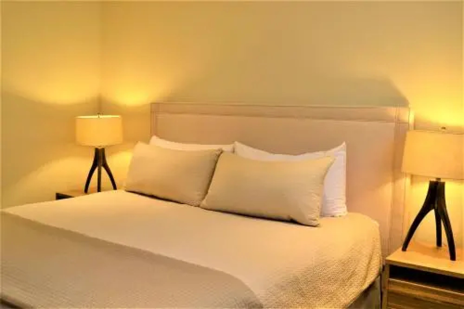 1100 N Frontage Rd Condo Unit W 2305